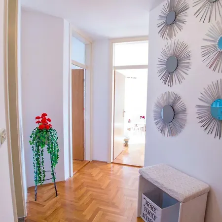 Apartmán Red