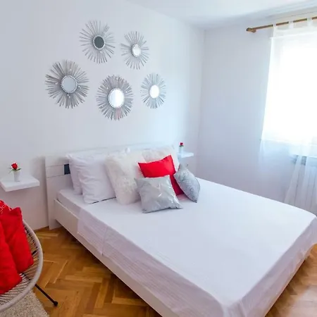 Apartmán Red *